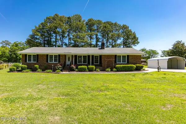 406 Richlands Loop Road, Richlands, NC 28574