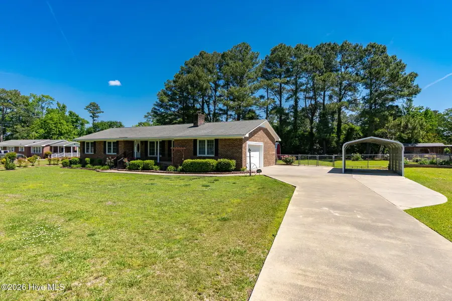 406 Richlands Loop Road, Richlands, NC 28574 - #2