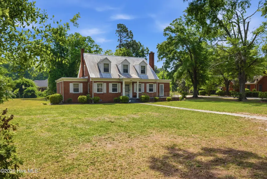 609 S Main Street, Red Springs, NC 28377 - #3