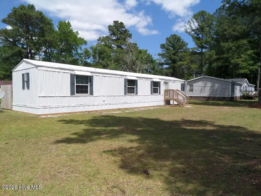 2408 Moore Avenue, New Bern, NC 28562 - #2