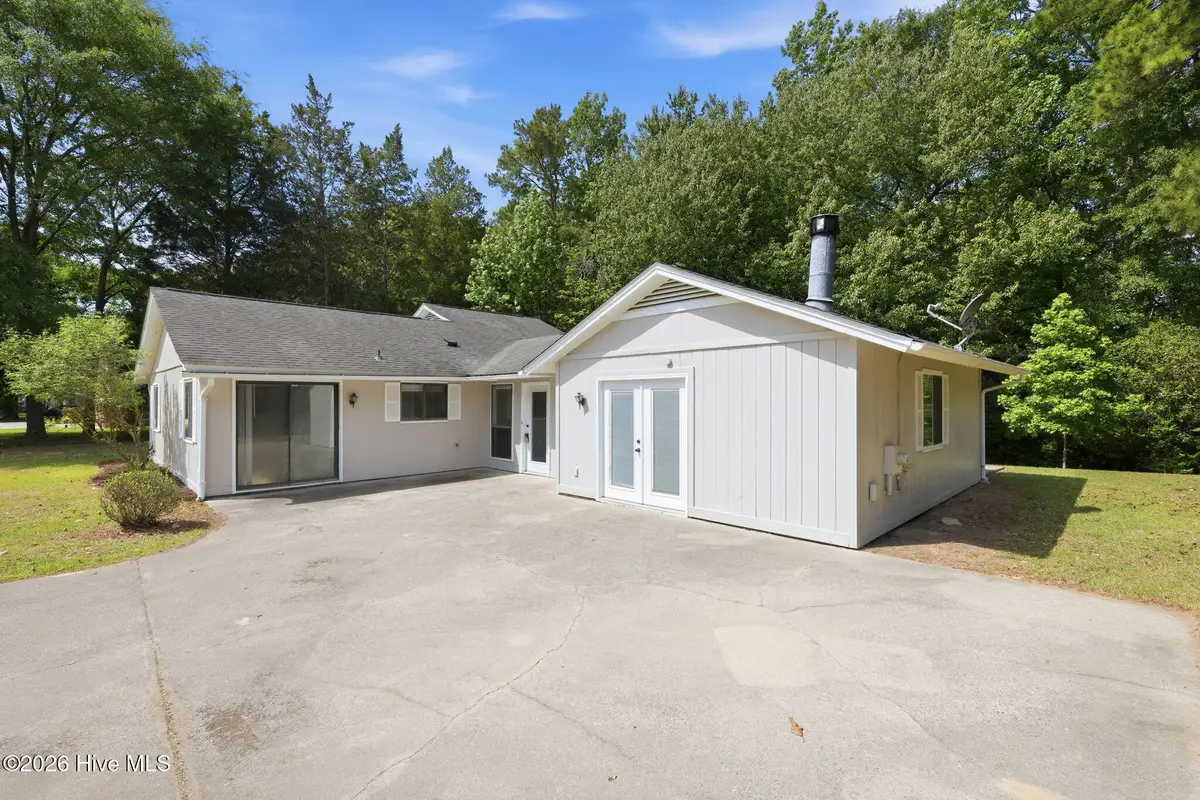 123 Wildwood Drive, New Bern, NC 28562 - #1