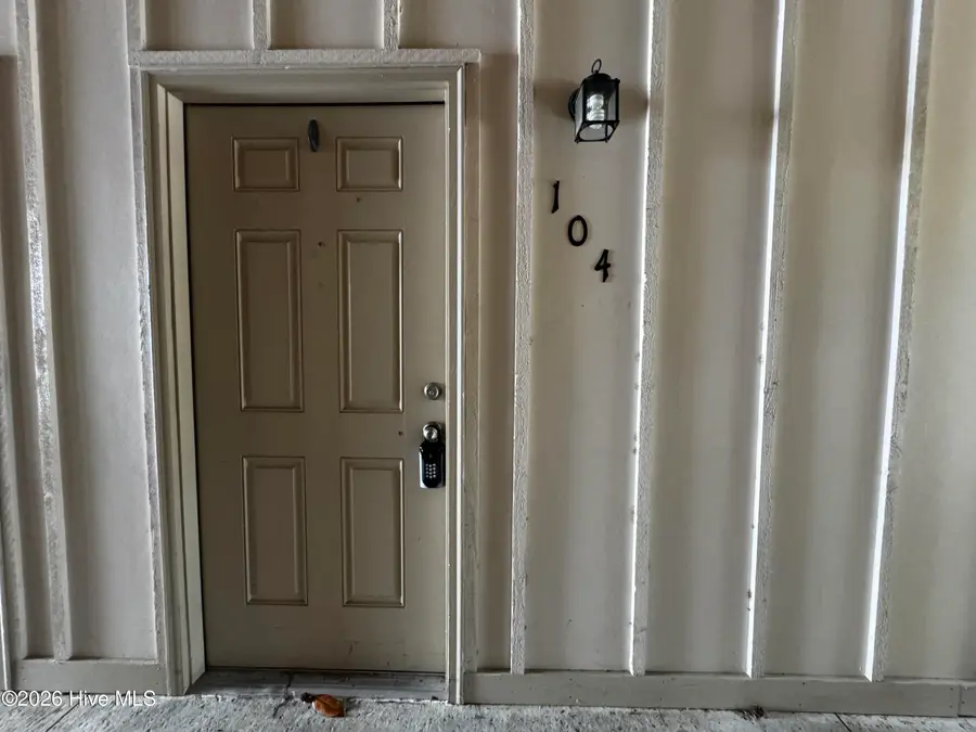 123 Covil Avenue #104, Wilmington, NC 28403 - #3