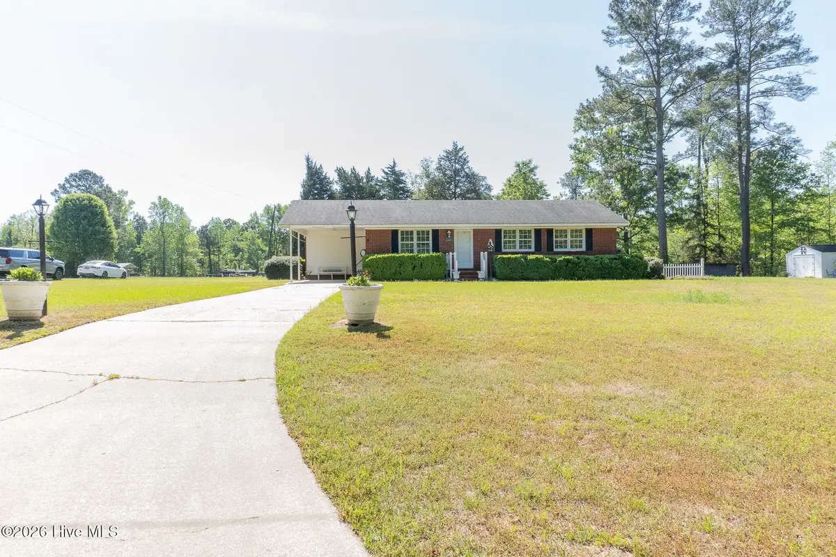 93 Gibson Dairy Road, Elizabethtown, NC 28337 - #1