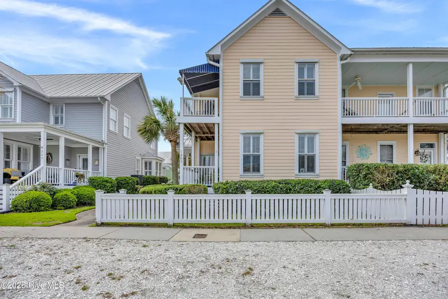 205 Silver Sloop Way, Carolina Beach, NC 28428 - #3
