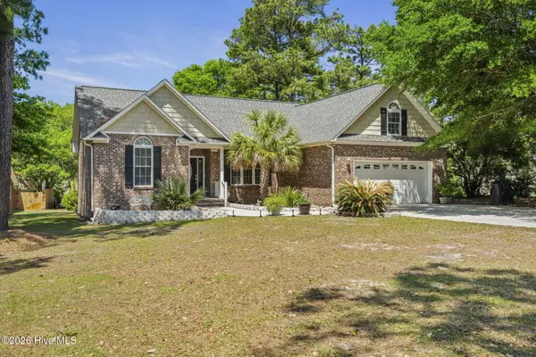 215 Star Hill Drive, Cape Carteret, NC 28584
