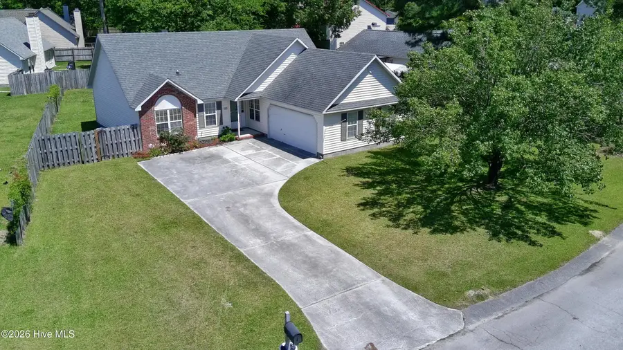 122 Yellowwood Drive, Jacksonville, NC 28546 - #2