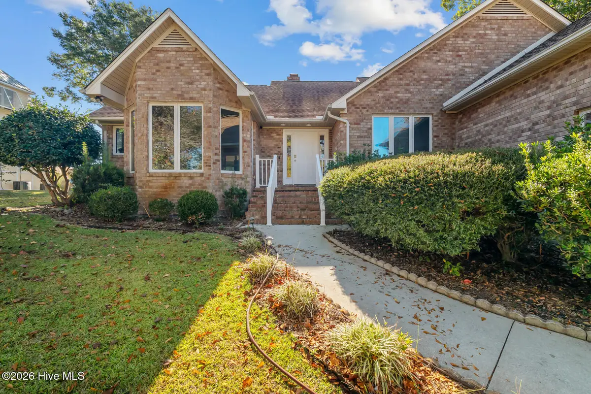 518 Chadwick Shores Drive, Sneads Ferry, NC 28460 - #1