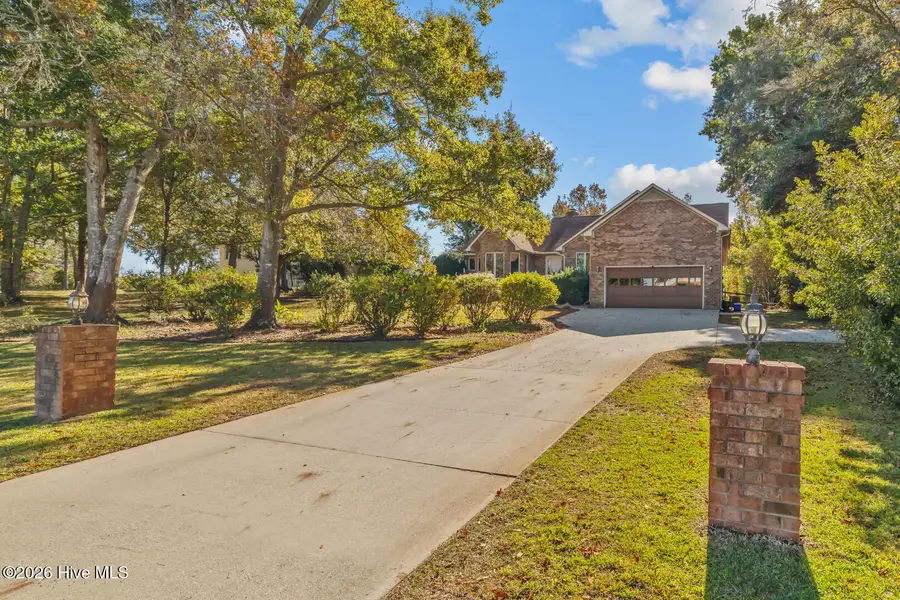518 Chadwick Shores Drive, Sneads Ferry, NC 28460 - #2