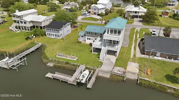 113 Cedar Lane, Cedar Point, NC 28584