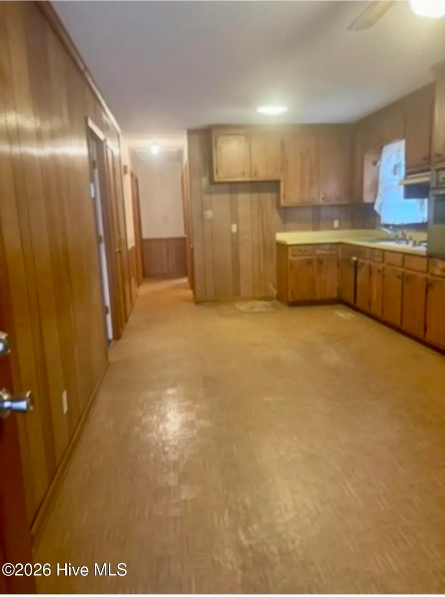 213 Rollingwood Drive, Dudley, NC 28333 - #2