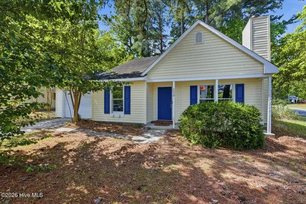 200 E Cameron Court, Jacksonville, NC 28546