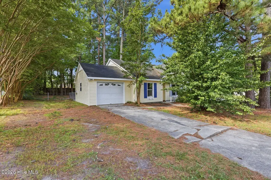 200 E Cameron Court, Jacksonville, NC 28546 - #2