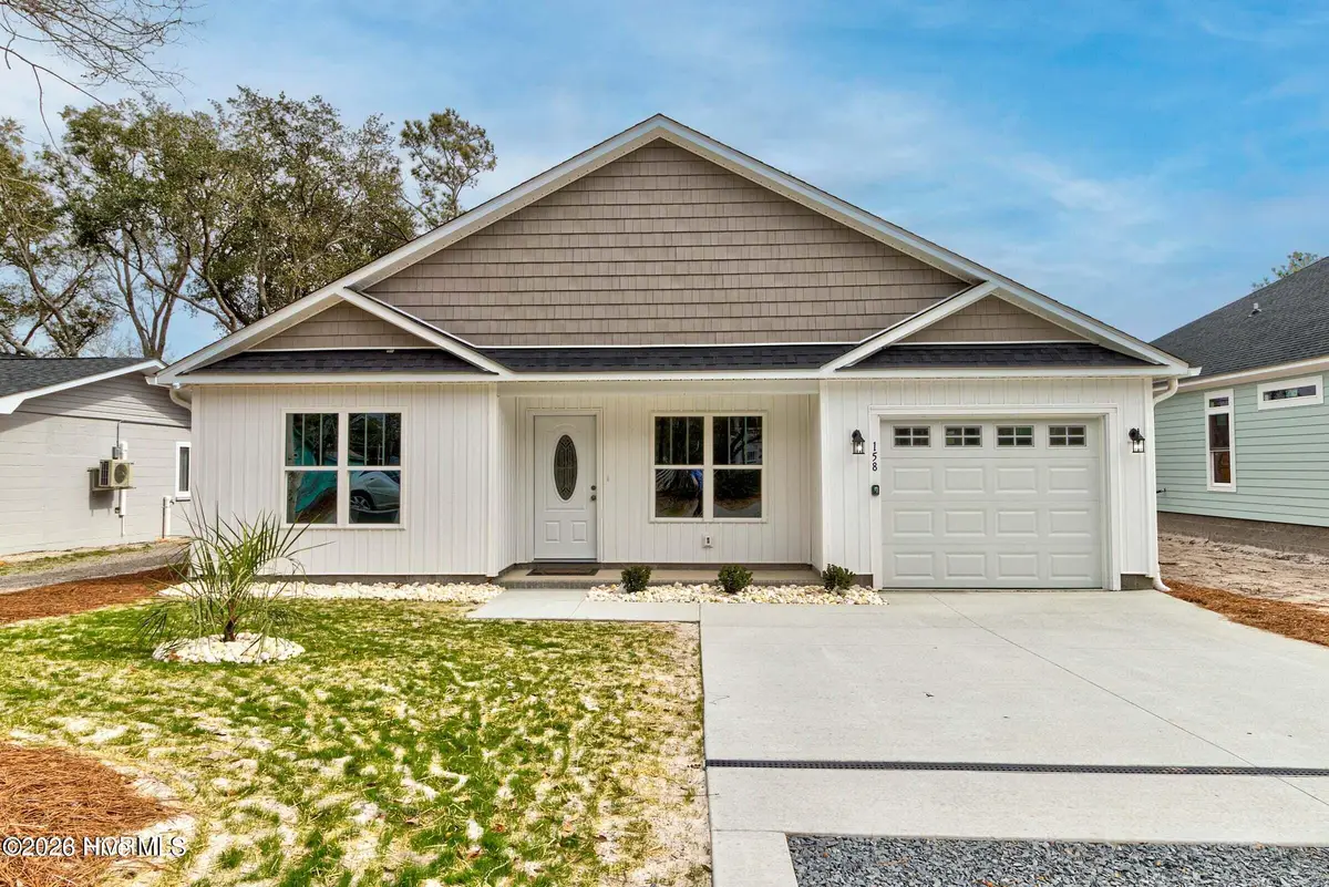 2044 N Tanglewood Drive Sw, Supply, NC 28462 - #1