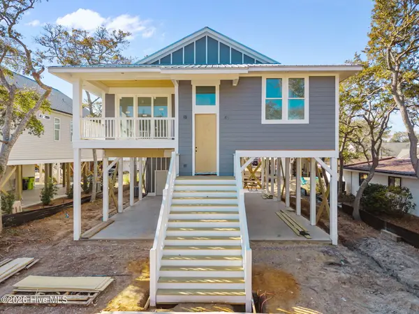 103 NE 54th Street, Oak Island, NC 28465