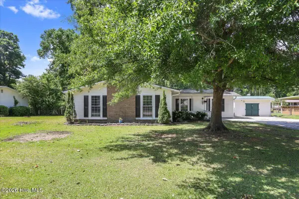 105 Walnut Creek Road, Jacksonville, NC 28546