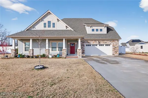 106 Snoozy Manor Lane, Moyock, NC 27958