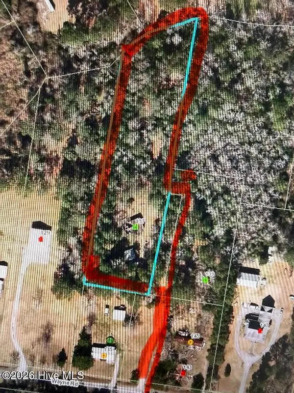 137 Wayne Road, Hubert, NC 28539