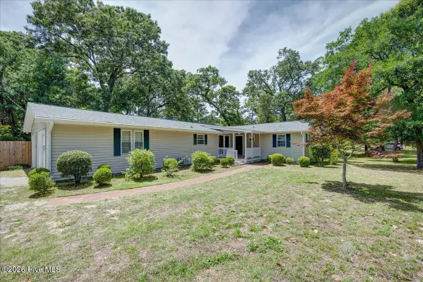 5107 White Oak Drive, Trent Woods, NC 28562