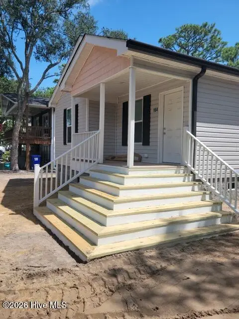 113 Pecan Avenue, Lake Waccamaw, NC 28450 - #2