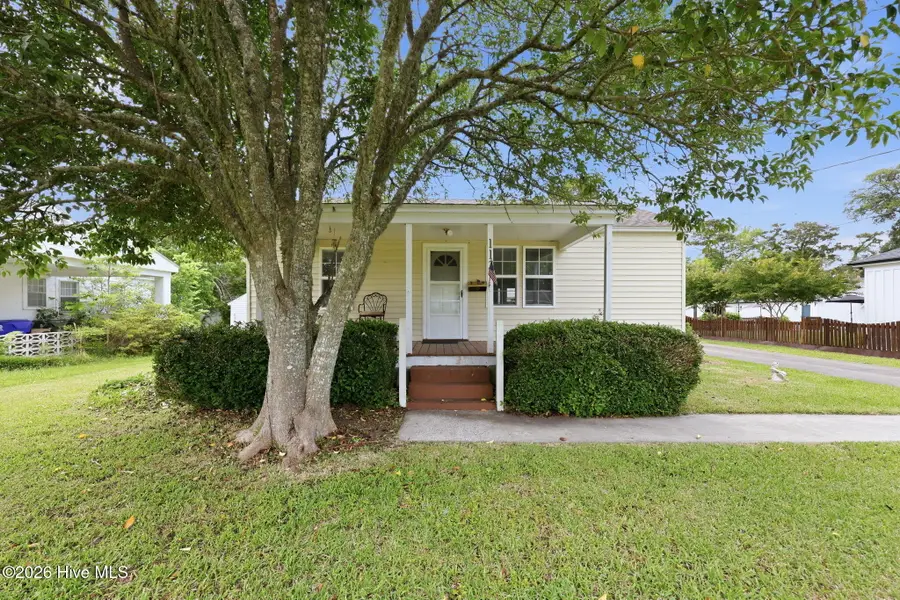 113 Circle Drive, Beaufort, NC 28516 - #2