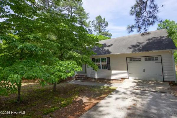 11 Remington Lane, Pinehurst, NC 28374