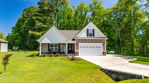 91 Osprey Watch Lane E, Oriental, NC 28571