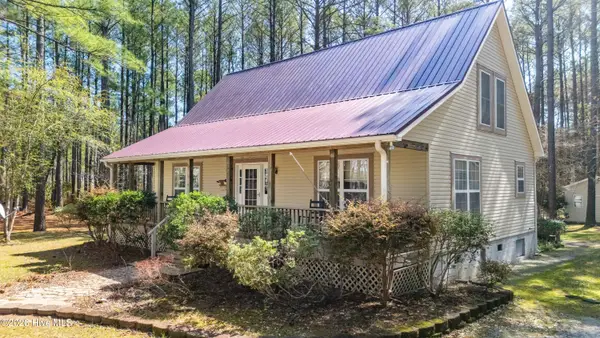 427 Bay Shores Road, Merritt, NC 28556