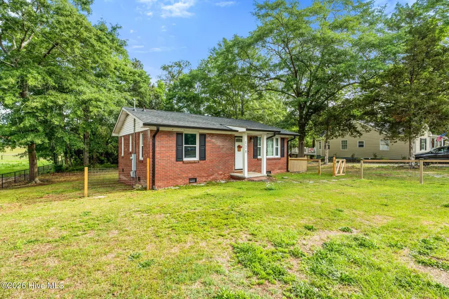 128 Parker Street, Rockingham, NC 28379 - #2
