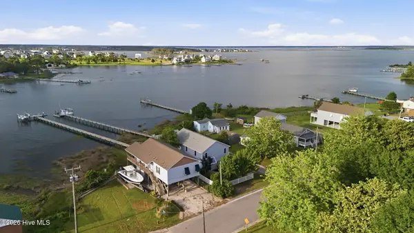 1510 Avery Street, Morehead City, NC 28557