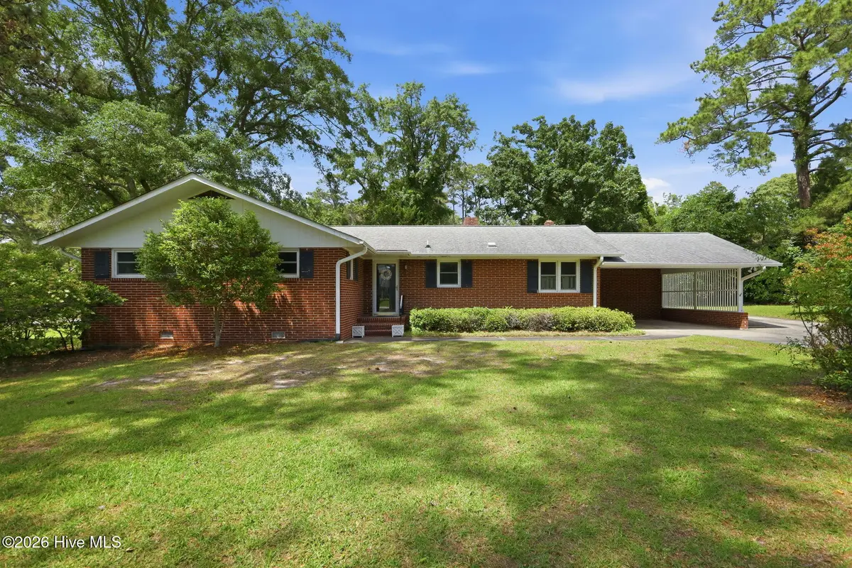 3030 Fairway Road, Morehead City, NC 28557 - #1