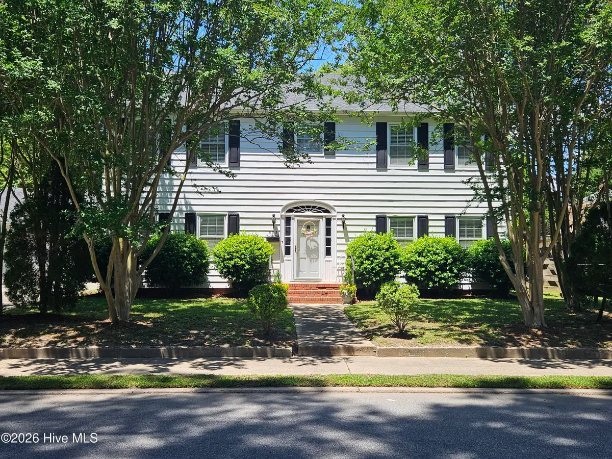 605 W Cutchin Street, Clinton, NC 28328 - #1