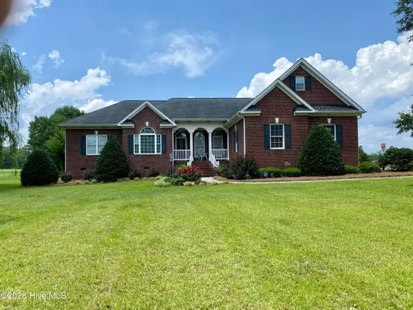747 Quinn Store Road, Beulaville, NC 28518