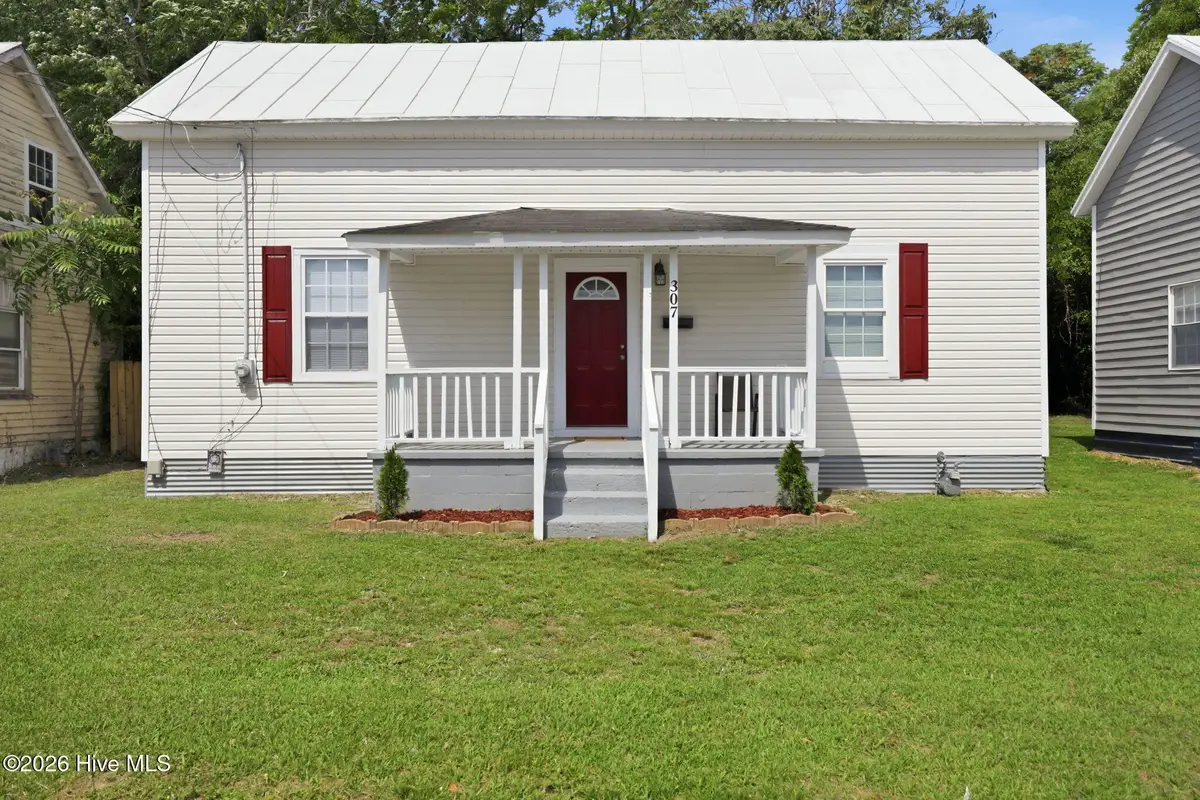 307 S Mcdaniel Street, Kinston, NC 28501 - #1
