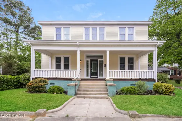 208 E Capitola Avenue, Kinston, NC 28501