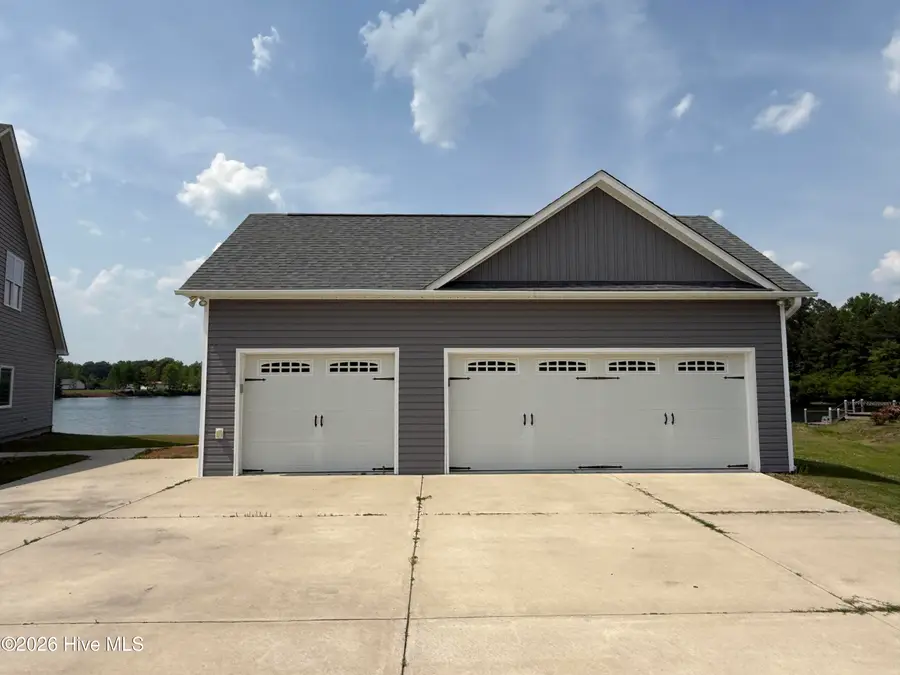 415 Antioch Lakes Road, New Bern, NC 28560 - #2