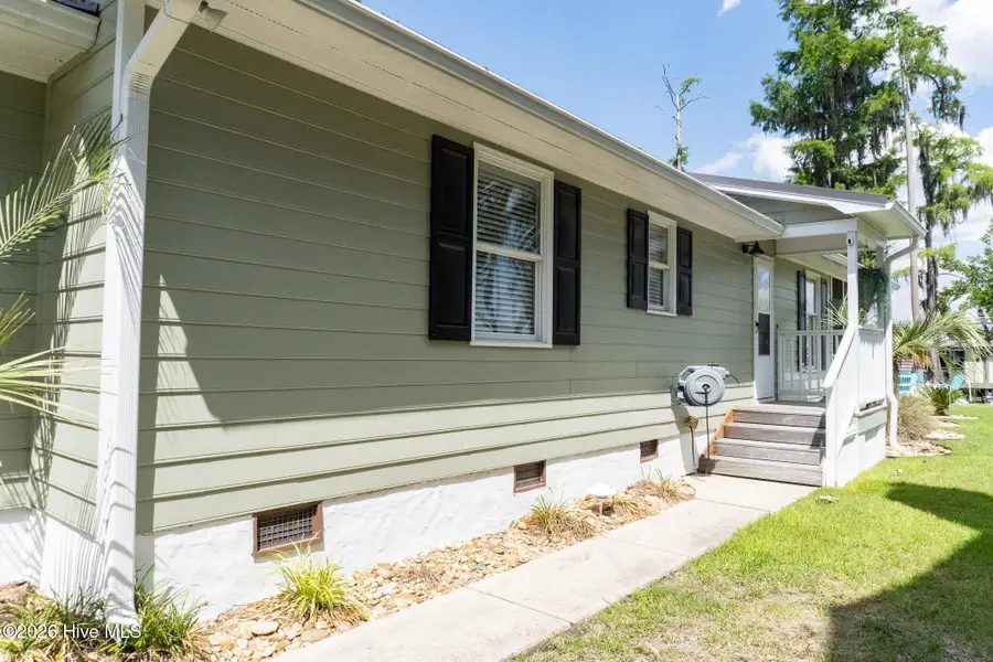 193 Turtle Cove Drive, Elizabethtown, NC 28337 - #2