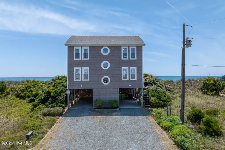 516 Ocean Drive, North Topsail Beach, NC 28460 - #3