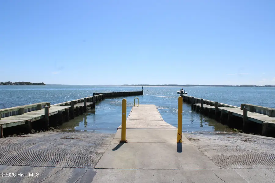 113 Jade Street, Beaufort, NC 28516 - #3
