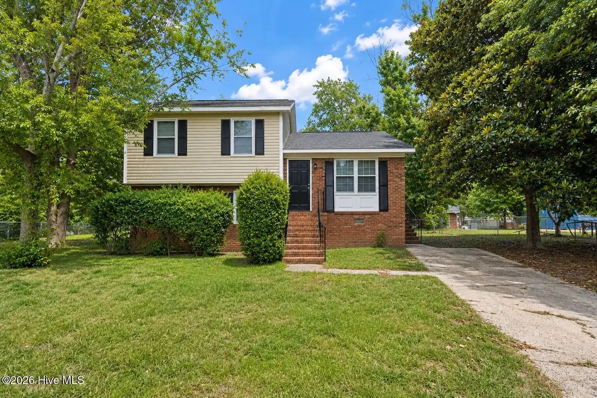 2803 Shade Tree Drive, Fayetteville, NC 28306 - #1