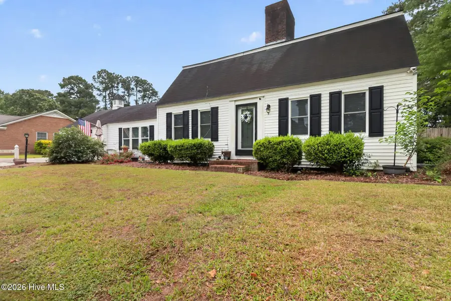 206 Woodland Drive, Clinton, NC 28328 - #2