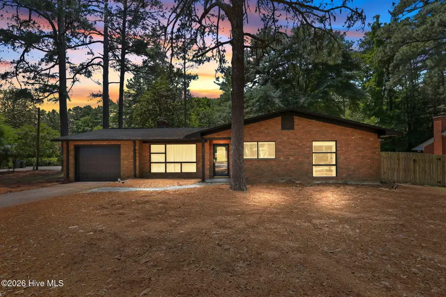 390 E Indiana Avenue, Southern Pines, NC 28387 - #2
