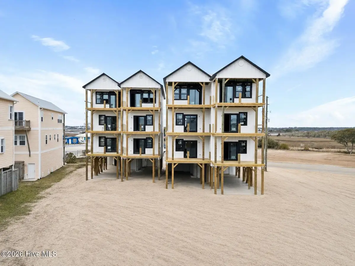 205 Shell Road, Surf City, NC 28445 - #1