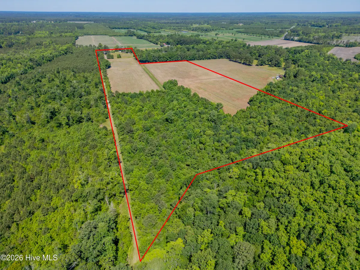 9851 Hallsboro Road S, Whiteville, NC 28472 - #1
