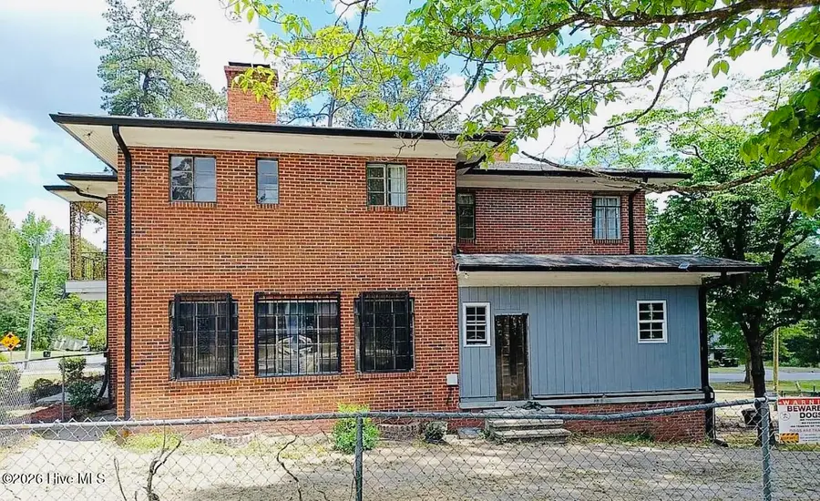 1001 W Main Street, Williamston, NC 27892 - #3