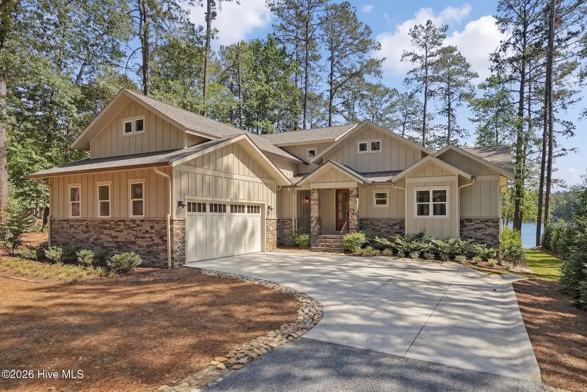 65 Lakeview Drive, Whispering Pines, NC 28327 - #1