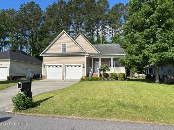 328 Lakemere Drive, New Bern, NC 28562
