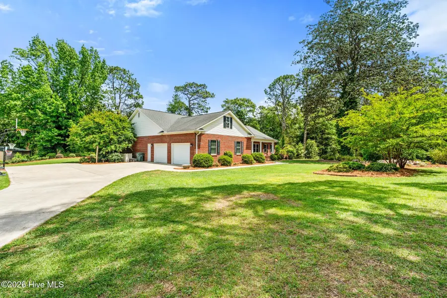 408 Jefferson Street, Hamlet, NC 28345 - #3