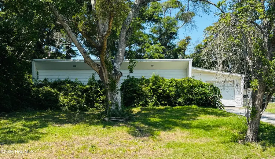 117 Juniper Road, Pine Knoll Shores, NC 28512 - #2