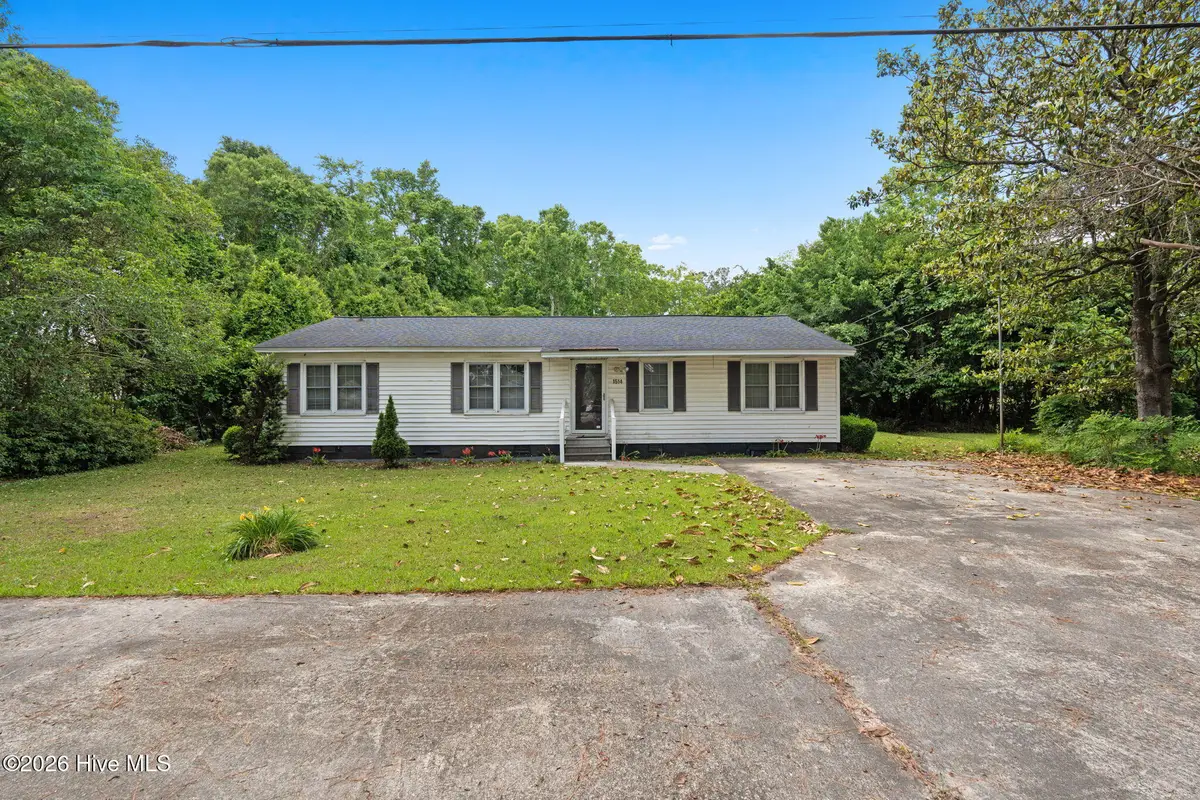 1514 S Jk Powell Boulevard, Whiteville, NC 28472 - #1