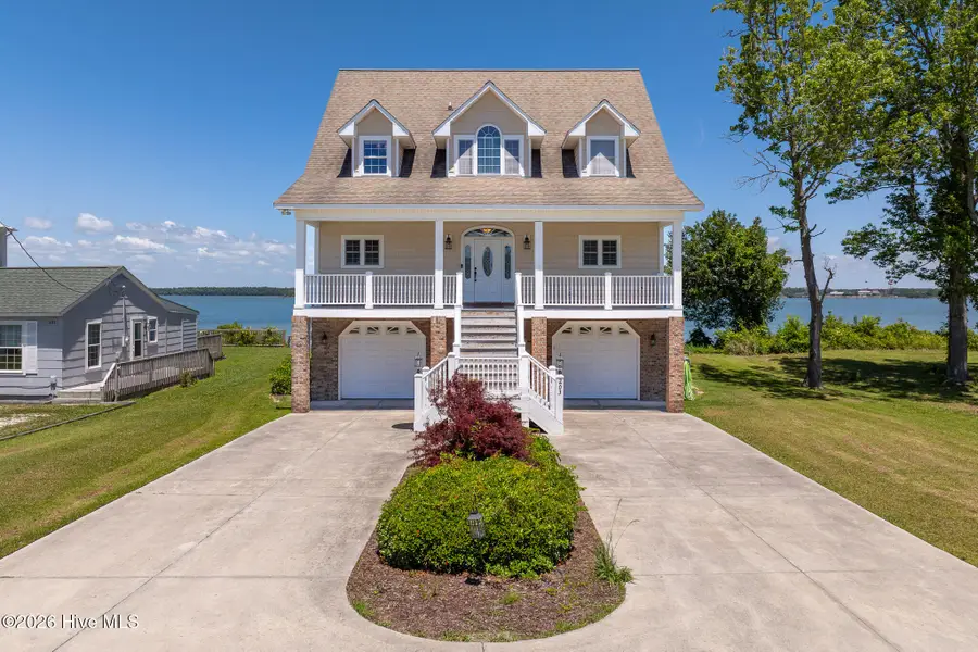 203 Riverside Drive, Sneads Ferry, NC 28460 - #2